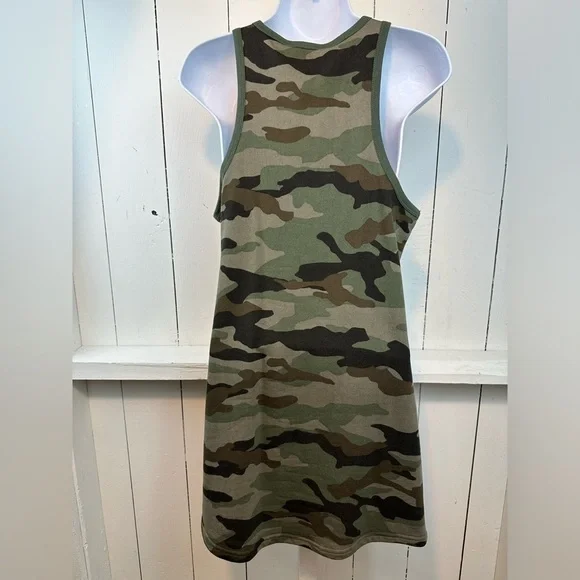 NWT Steve Madden BB Dakota Dress Women’s Medium All Terrain Camo Sleeveless - Picture 7 of 13